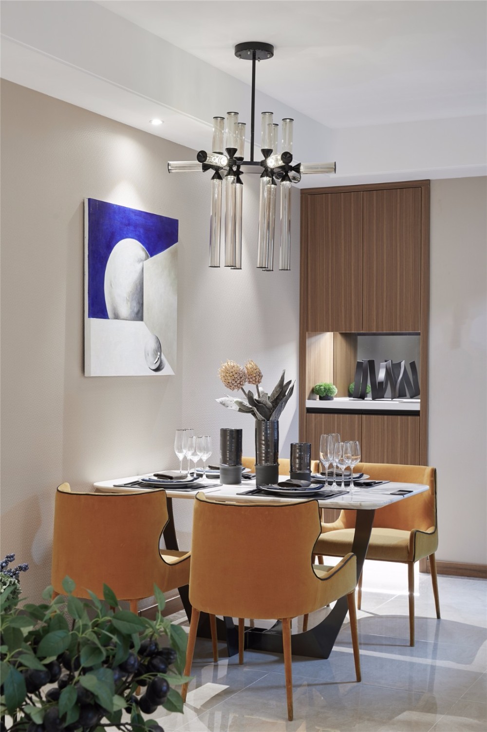 北欧轻奢风格室内设计家装案例-餐厅 北欧轻奢风格室内设计家装案例-餐厅