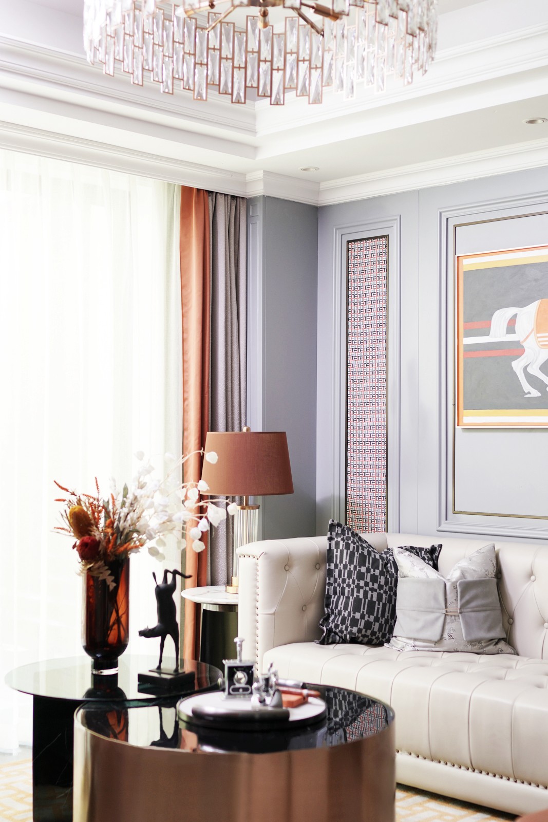 欧式轻奢风格室内家装案例效果图-客厅茶几 欧式轻奢风格室内家装案例效果图-客厅茶几